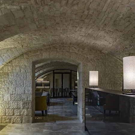 Dogana Hotel
