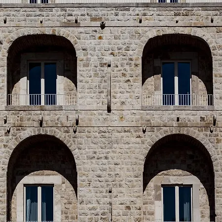 Hotel Dogana