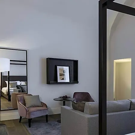 Dogana Hotel 5*