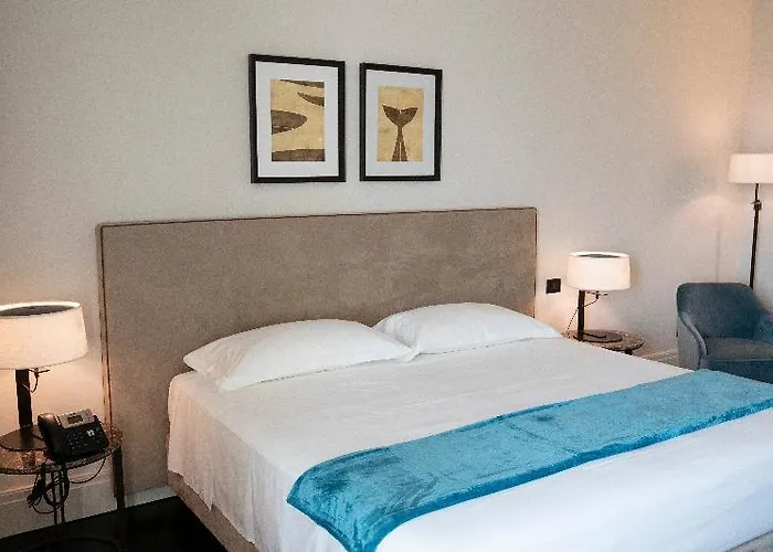 Dogana מלון מולפטה